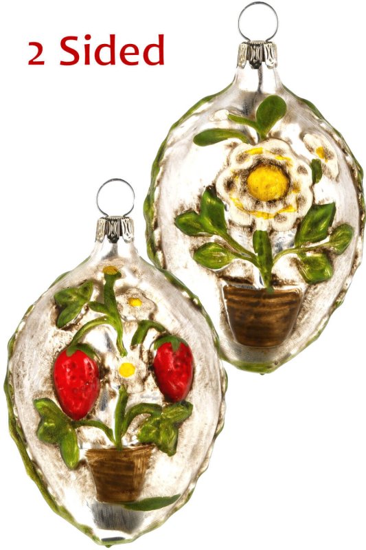 (image for) Egg with Flowerpot and Strawberries